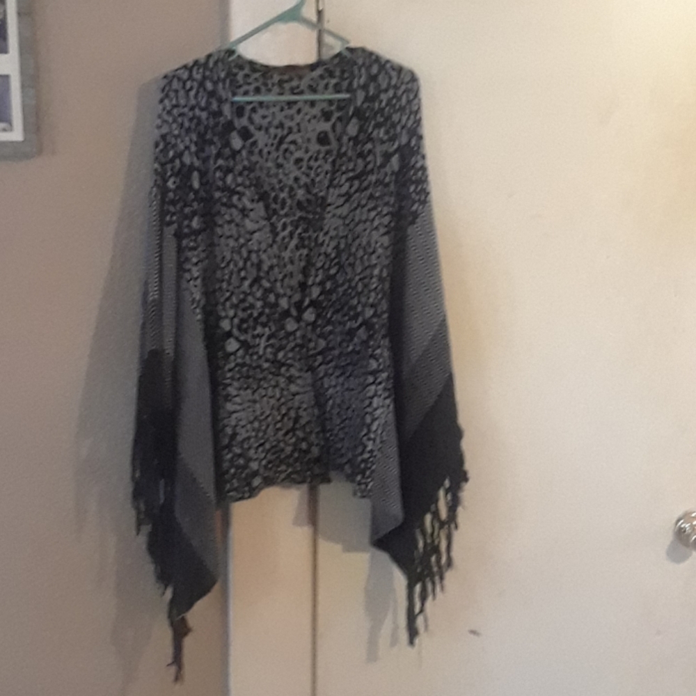 Women's wrap.